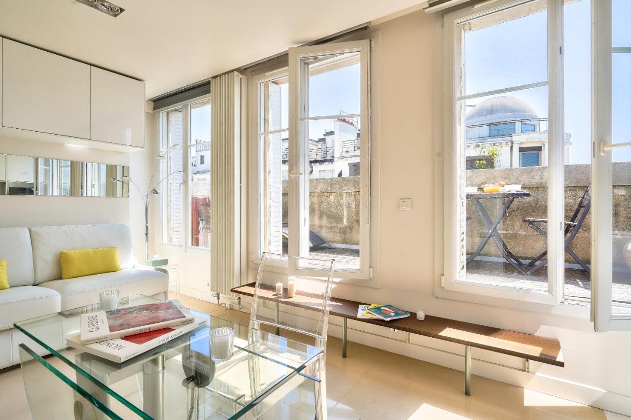 Designed Studio With Ac-Terrasse Vue Tour Eiffel Paris Exterior photo